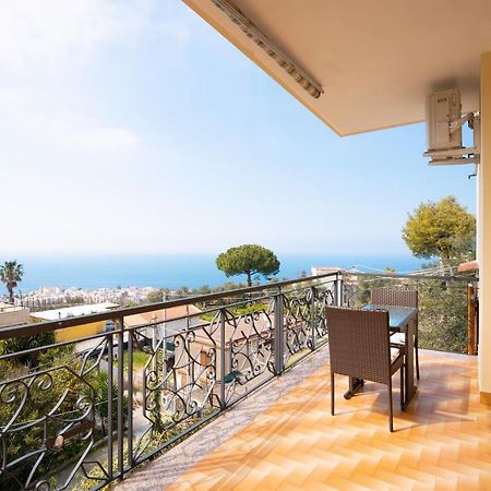 Seascape - Noemi'S Rooms Vico Equense Exterior foto